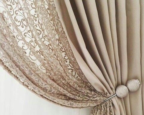 10 Modern Curtain Designs for Living room