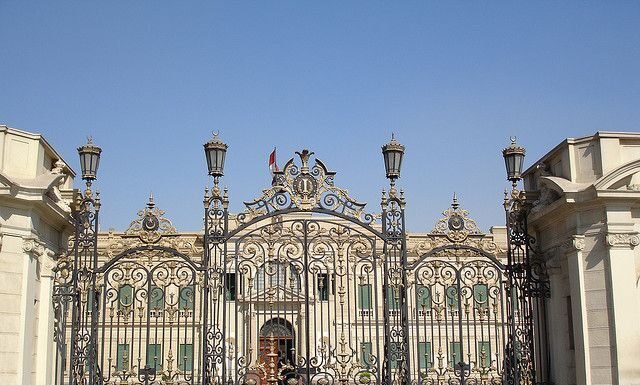 Top 13 Home Front Gate Designs: Unlocking the Best Entryways