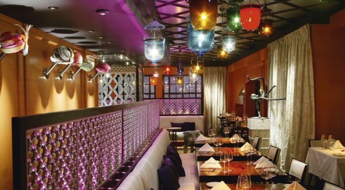 20 Small Restaurant Decoration Ideas