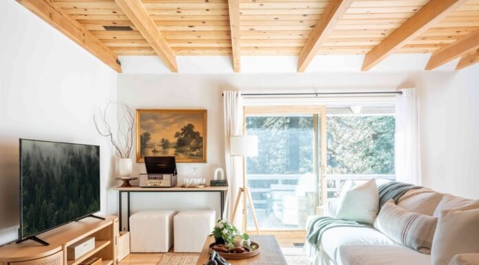 10 Wood Slat Ceiling Ideas